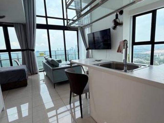 Puteri Habour Almas Suites Apartment Fully Furnished Good Conditio