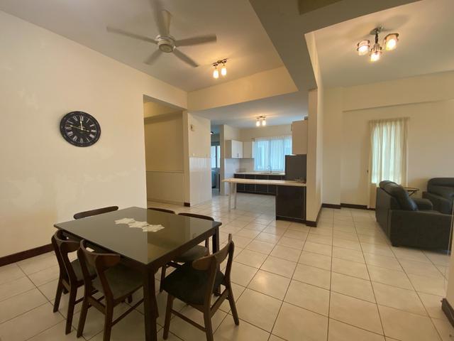 Puteri Palma 1800sf High floor Golf course view Good condition