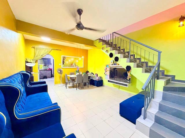PUTERI WANGSA Jalan Lading 2 Storey TerraceNiceRenovatedNEGO
