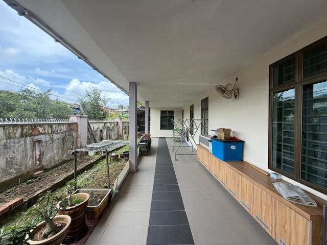 Puteri Wangsa Jln Keris Renovated Single Storey terrace Corner ForSale