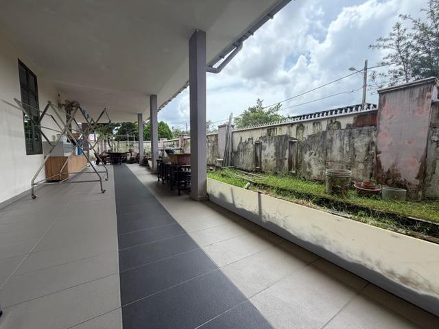 Puteri Wangsa Jln Keris Renovated Single Storey Corner Sales