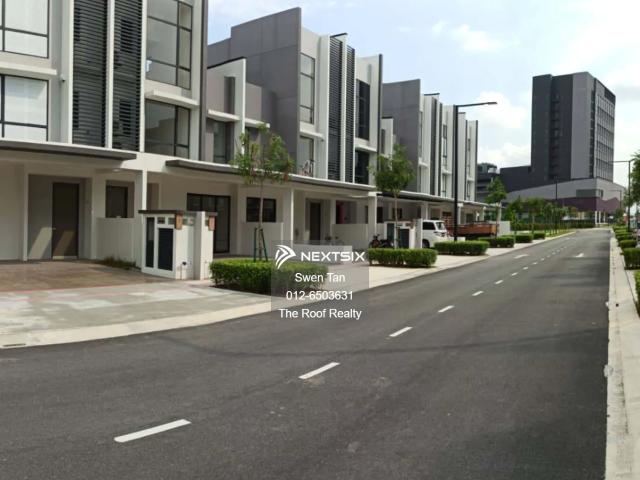 Puteri Wangsa @ Puteri Park Double Storey Terrace House Fully RenovatedTiptop Condition Superlink Unit
