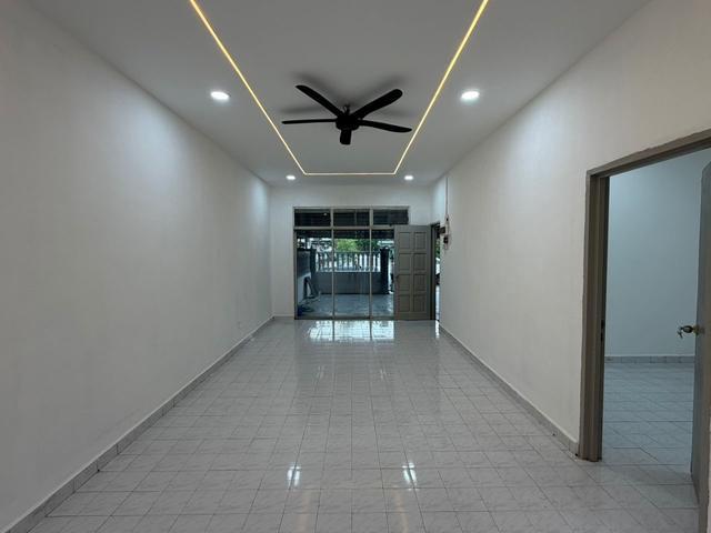 Puteri wangsa single storey 22x70 Renovated Sale