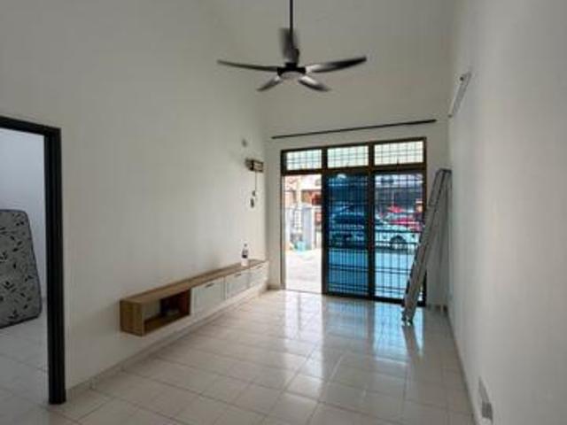 Puteri Wangsa Single Storey House For Rent