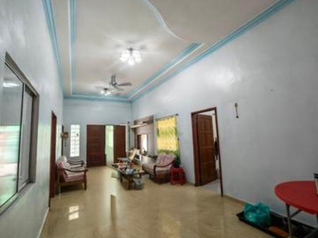 Puteri Wangsa Ulu Tiram Single Storey Corner Lot