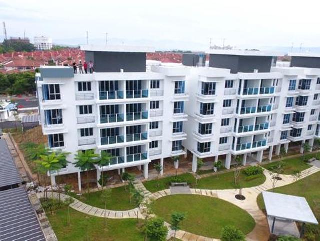 Putra 1 Bangi 1050sqf 1k bookingFull loanRENO unittittle ready