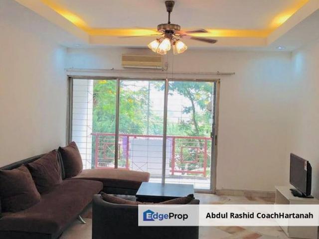 Putra Apartment