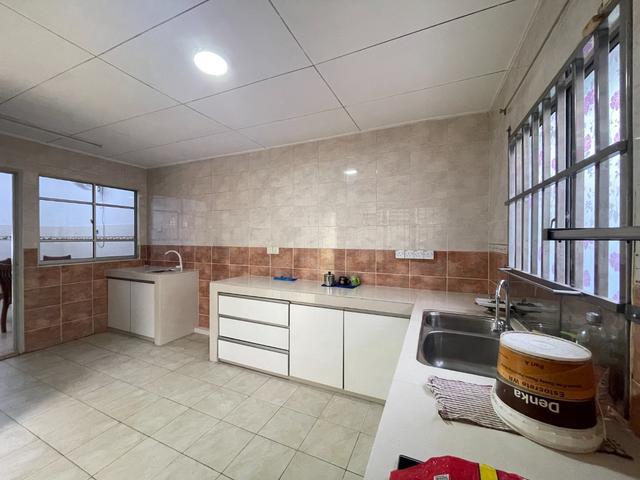 Putra Heights 10 SJ Extended Approval n Security Guard LA 22x75
