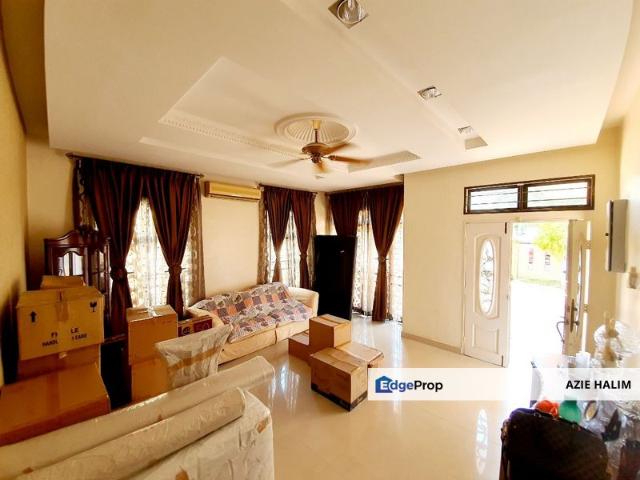 Putra Hill Residency