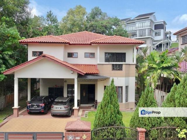 Putra Hill Residency