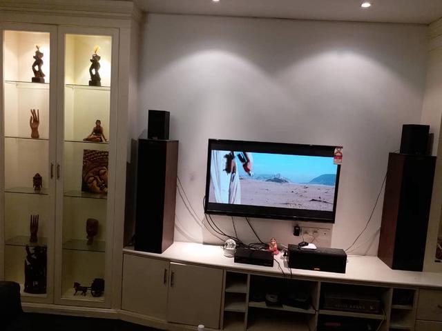 Putra indah condominium seri kembangan Fully Furnished murah