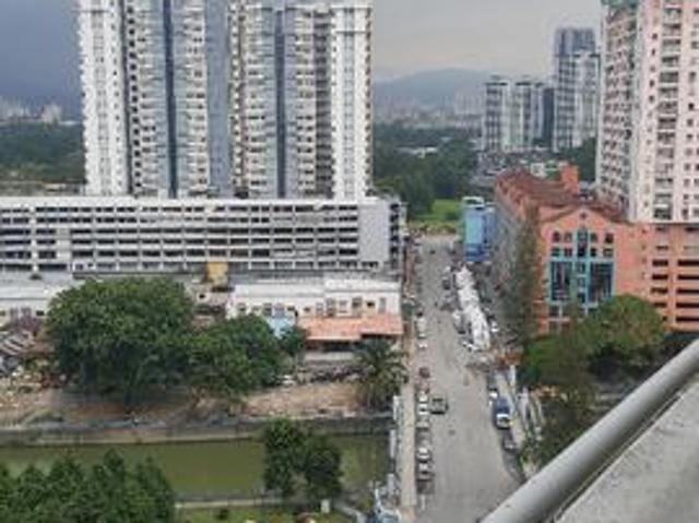 Putra Majestik 1020sf Balcony FREEHOLD 3mins To MRT 15mins to KLCC