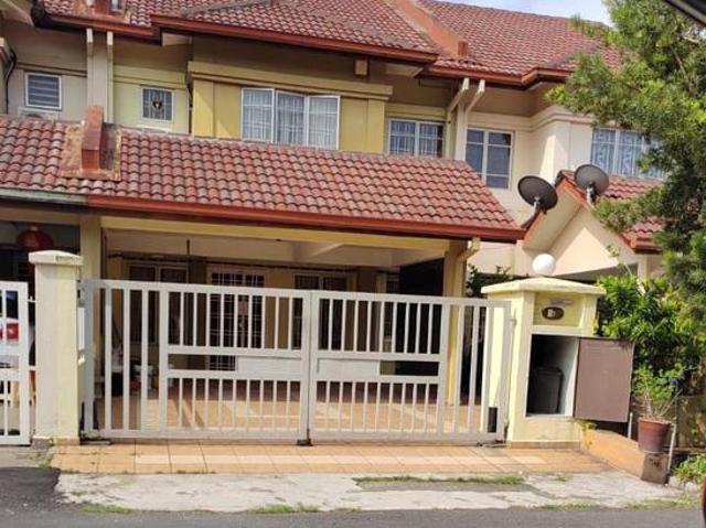 Putra Permai Putra Heights Sec 10 Newly refurbished house for rental
