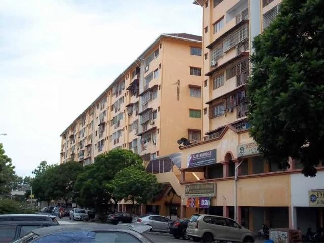 Putra Ria Apartment, Taman Pinggiran Putra, Seri Kembangan
