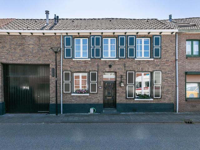 Putstraat, 5, 6436BT, Amstenrade, Limburg 6436BT