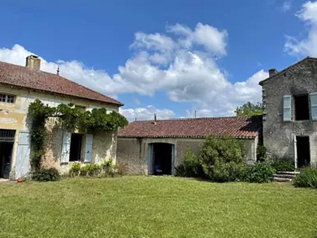 Puy l'Evêque 46700 Achat / Vente maison 11 pièces t11