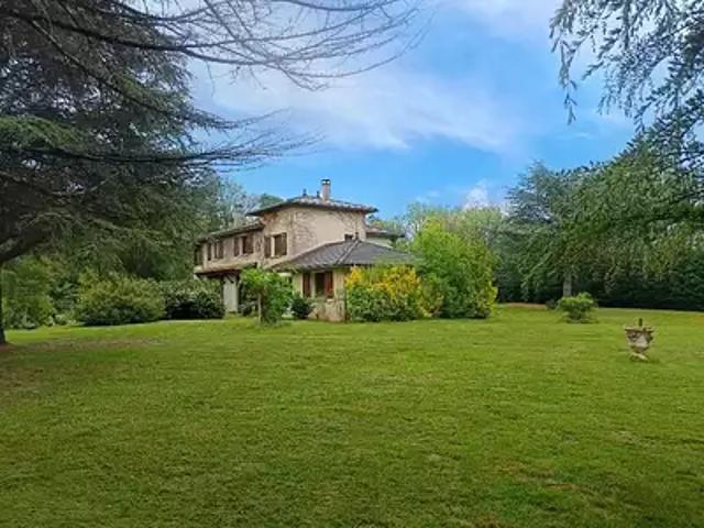 Puycalvel 81440 Achat / Vente maison 10 pièces t10 piscine terrasse