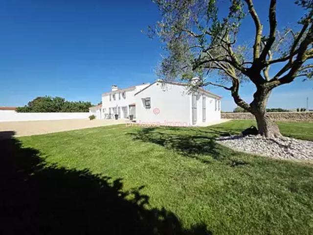 Puyravault 85450 Achat / Vente maison 7 pièces t7 terrasse
