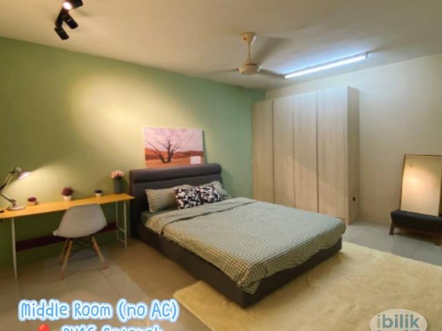 PV16 Setapak | Near TARUMT | Spacious Middle Room with Big Wardrobe | Move In Ready
