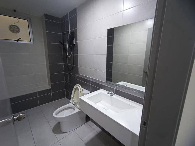 PV18 3 Room 2 Bathroom 1 Carpark Partially Furnished