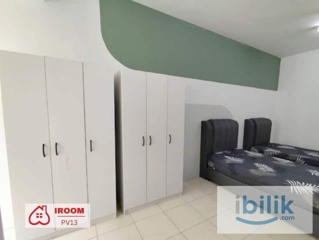 PV13 Master Room for Chinese Students Only | Near TAR UMT | Utilities Included