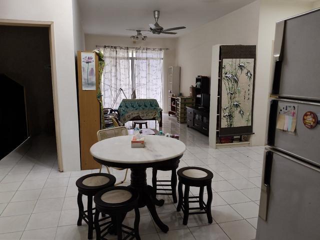 PV3 Condo 4 rooms 2 bathroom For Sale Good Condition