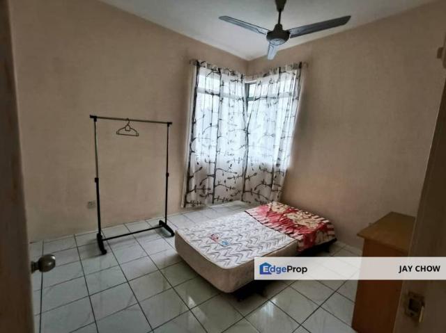 PV3 Platinum Hill Condominium