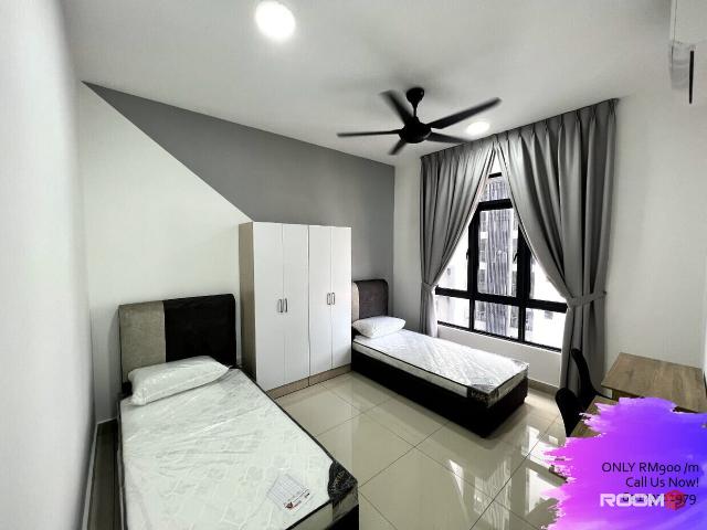 PV9 room for rent