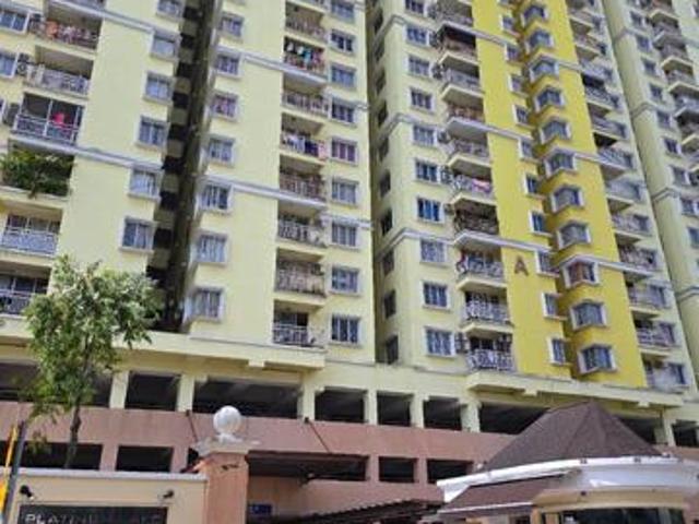 PV 10 Platinum Lake Condo KL With 2 Carparks