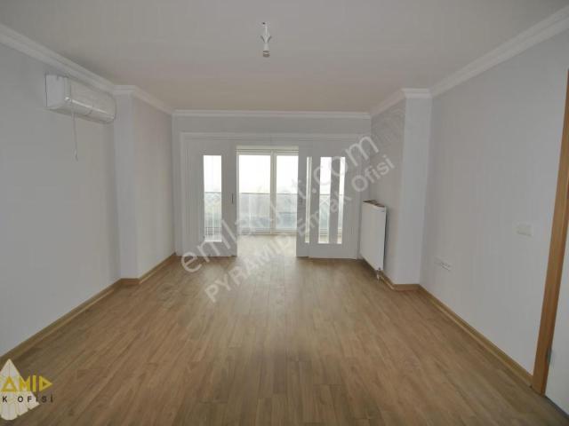 Pyramıd'den Vadişehir A 1 Blok Boş Temiz 134m2 Lüx 2+1