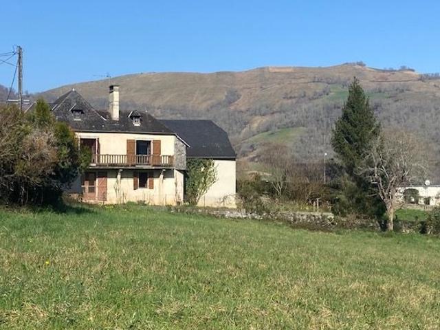 Pyrenees Atlantiques, Entre Mer et Montagnes Maison Basque 170m² Barcus