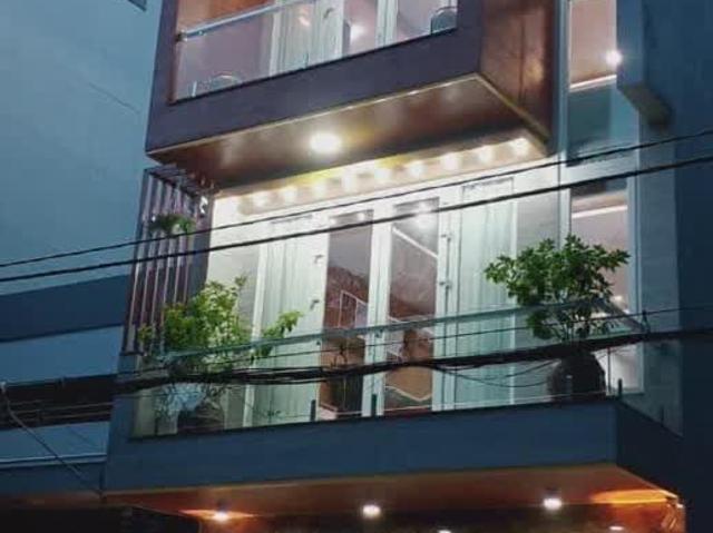 Q7 Hàng Hiếm Mặt Tiền Phạm Hữu Lầu Tặng Toàn Bộ Nội Thất Cao Cấp Như Hình