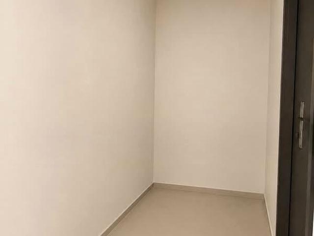 Q Bay Residences D18, Condominium