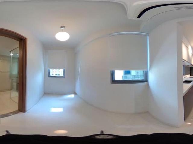 Q Bay Residences D18, Condominium