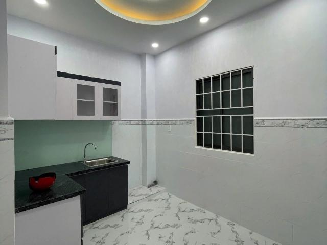 Quận 8, gấp bán, giảm sâu, gần mặt tiền, mới đẹp, 40m2, 2tầng, nở hậu, nhỉnh 3t
