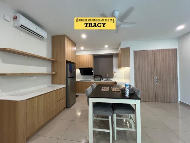 Quay West Residence Gelugor