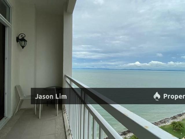 Quayside Condominium