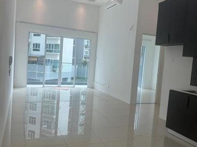 Quaywest Bayan Lepas Garden Unit High Ceiling