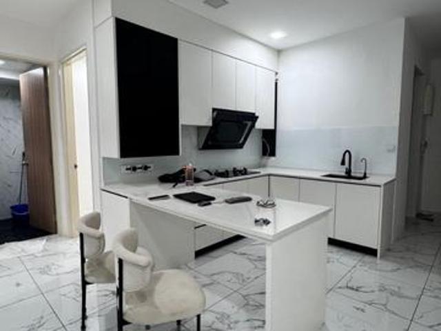 Quaywest fully reno and furnished