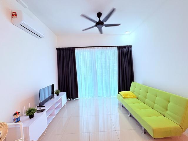 QuayWest Residence Condominium near Queensbay Mall
