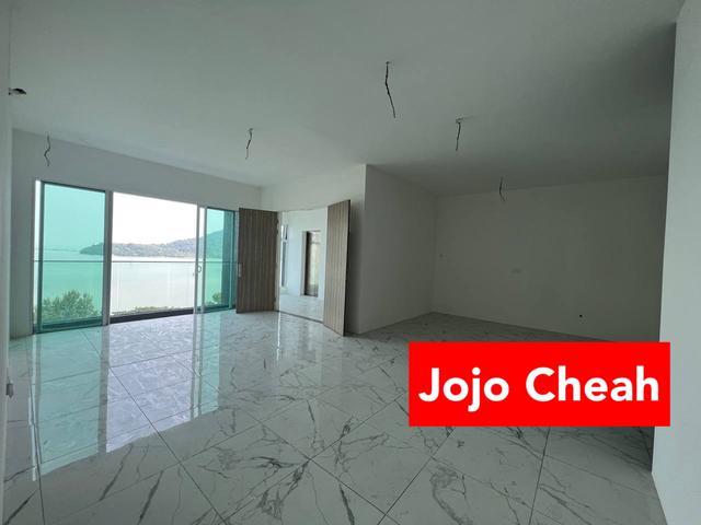 Quaywest Residence for sales with private lift Seaview