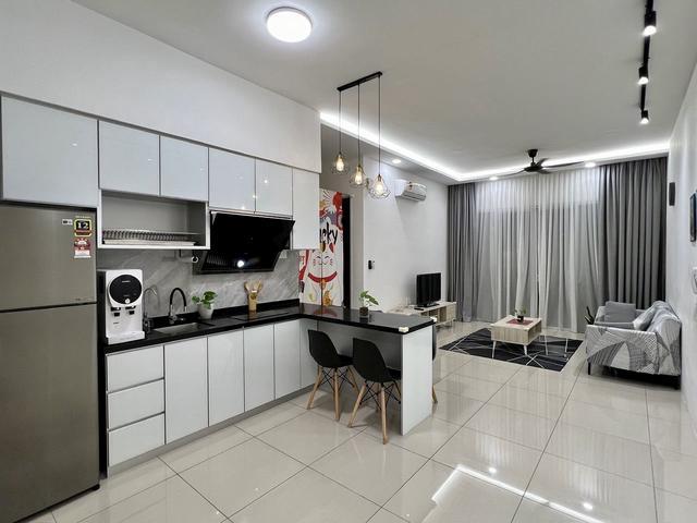 Quaywest Residence Fully Furnished Movein Ready