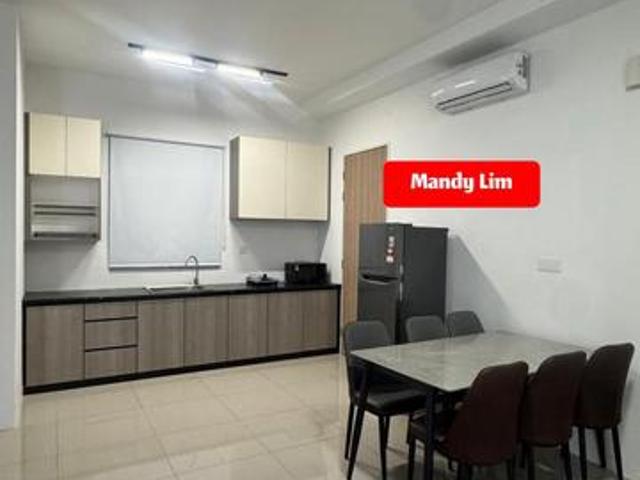 Quaywest Residence near Queensbay For Rent