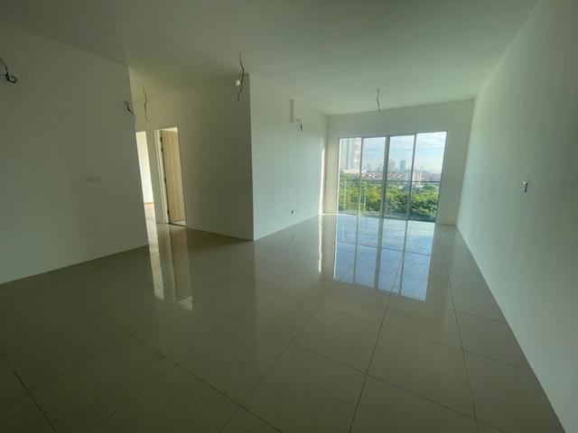 Quaywest residence Seaview Ori unit For Sale Queensbay Mall