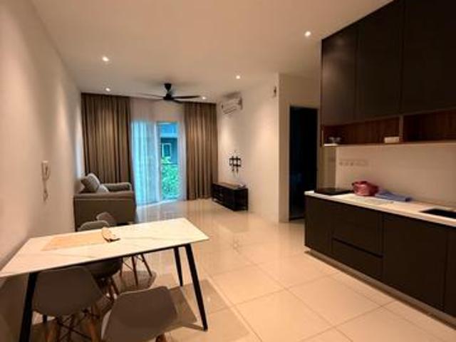 QuayWest Residence Renovated with Furniture