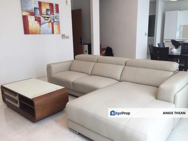 Quadro Residences