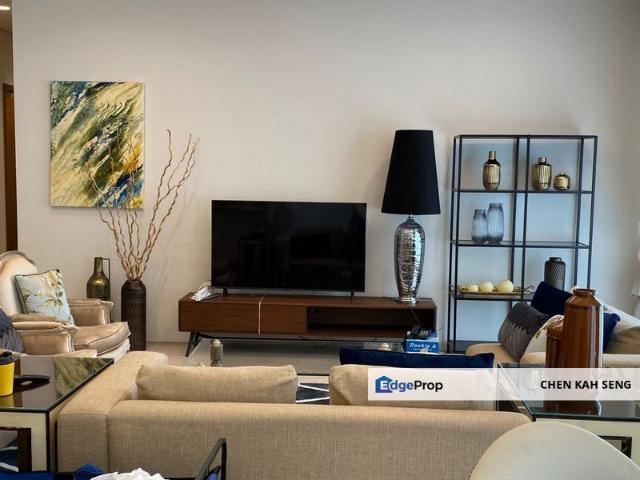 Quadro Residences