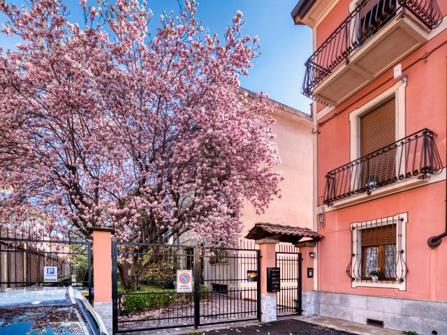 Quadrilocale con box doppio a Torino