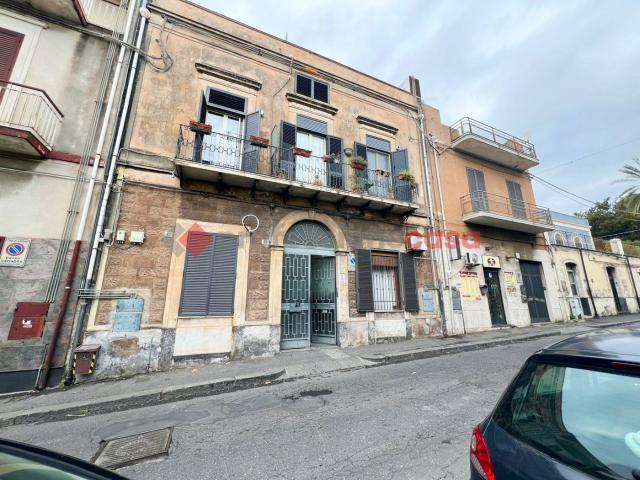 Quadrilocale con giardino a Catania