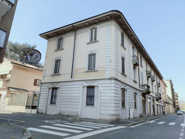 Quadrilocale con giardino a Cinisello Balsamo